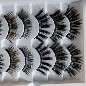 Magnetic Eyelash 12 pairs + 2 sticks od magnetics eyeliner + 1 pair of teezers